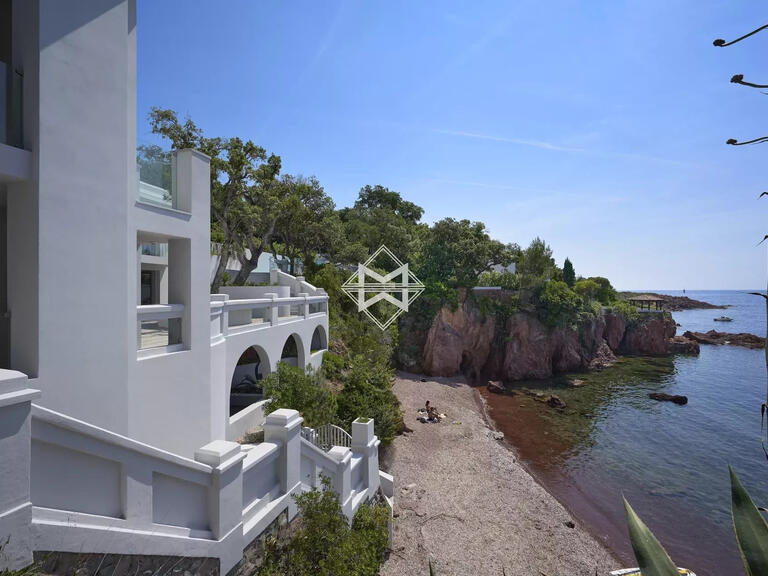 Property with Sea view agay - 3 bedrooms - 300m²