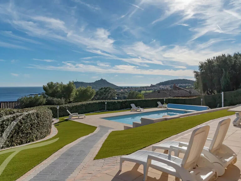 Villa Agay - 5 chambres - 240m²