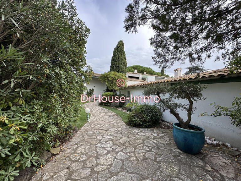 Villa Agde - 7 bedrooms - 530m²