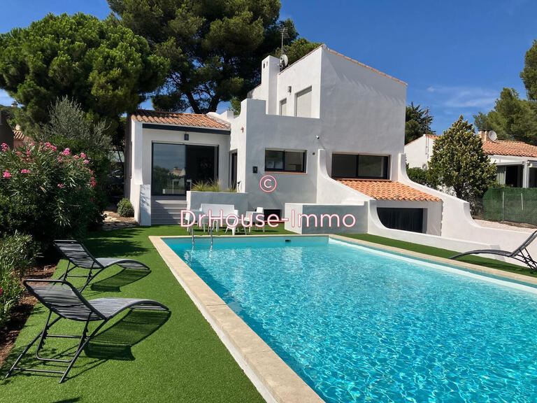 Villa Agde - 5 chambres - 171m²