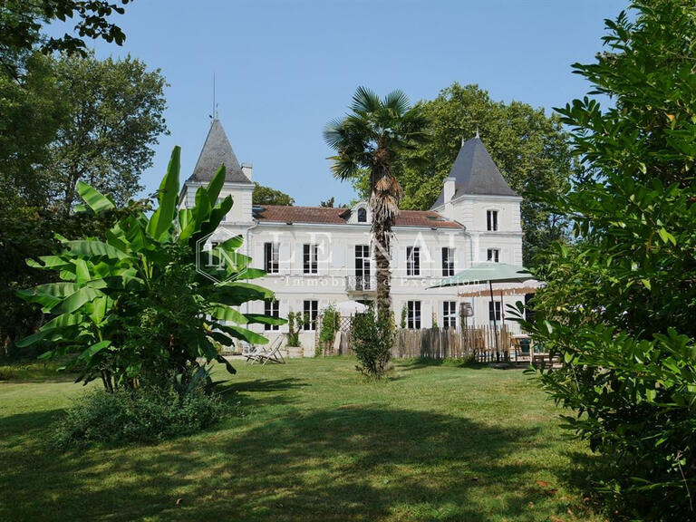 Château Agen - 9 chambres - 530m²