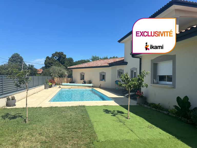 House Agnin - 5 bedrooms - 205m²