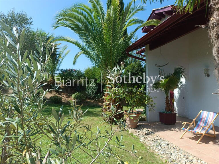 House Ahetze - 4 bedrooms - 200m²