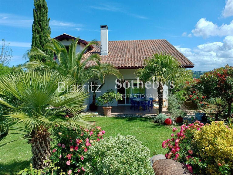 House Ahetze - 4 bedrooms - 200m²