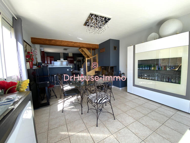 Villa Aigues-Mortes - 4 bedrooms - 182m²