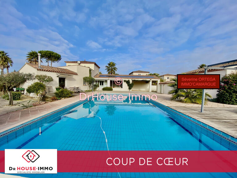 Villa Aigues-Mortes - 6 bedrooms - 267m²