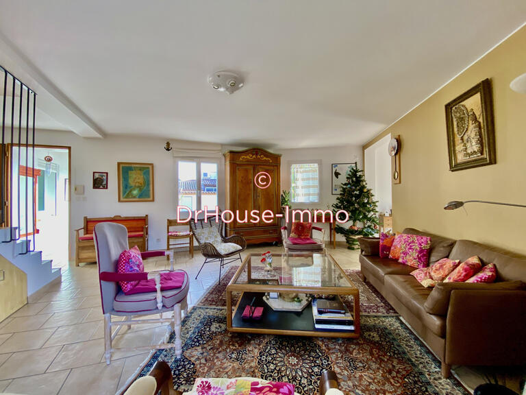 Villa Aigues-Mortes - 6 bedrooms - 267m²