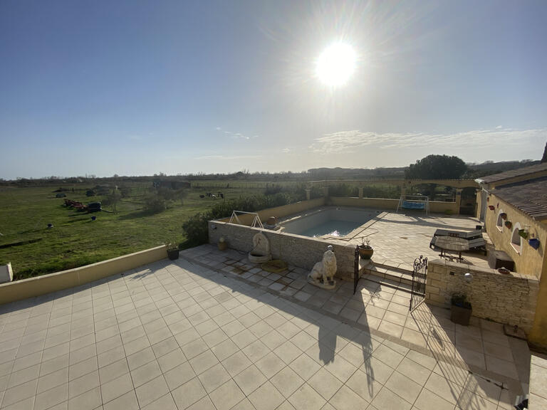 Villa Aigues-Mortes - 4 bedrooms - 182m²