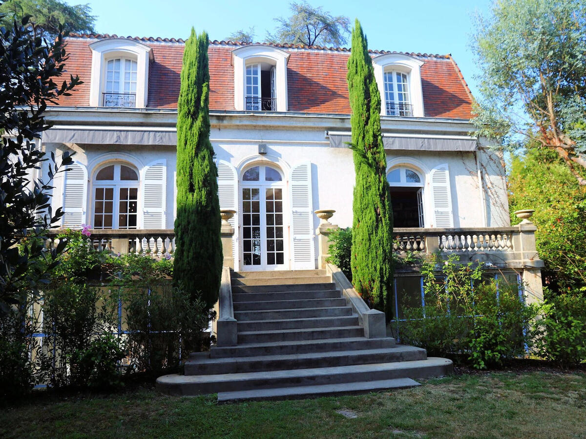 House Aire-sur-l'Adour