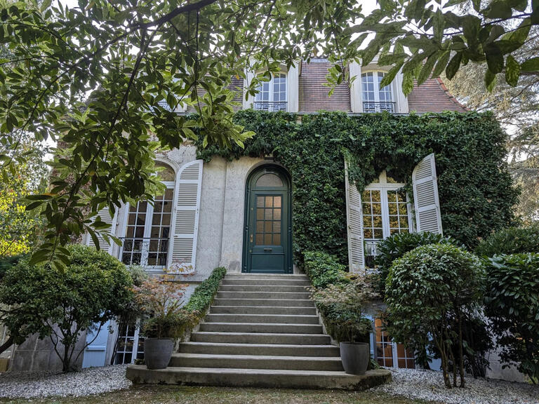 Maison Aire-sur-l'Adour - 600m²