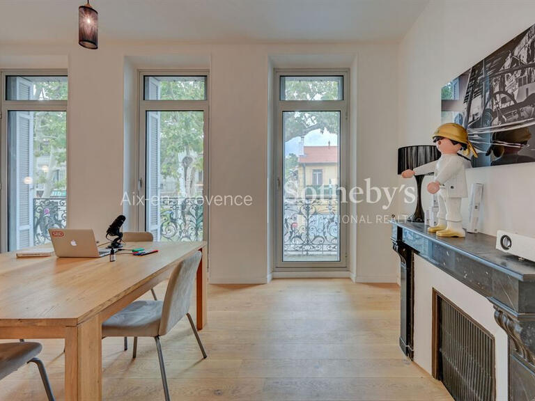 Apartment Aix-en-Provence - 3 bedrooms - 98m²