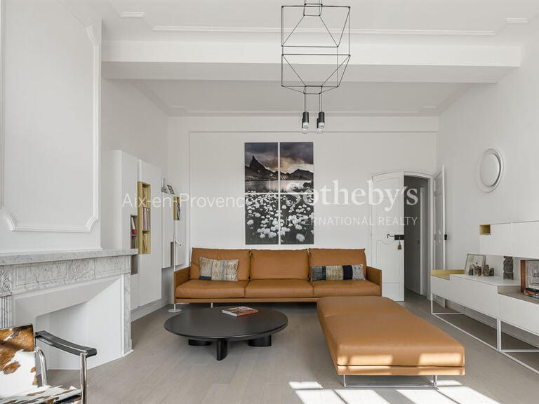 Apartment Aix-en-Provence - 1 bedroom - 87m²