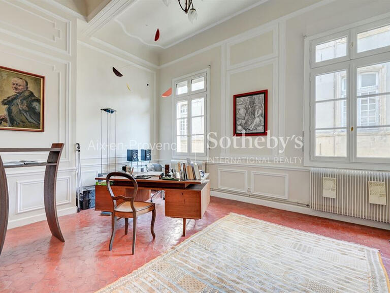 Apartment Aix-en-Provence - 3 bedrooms - 177m²