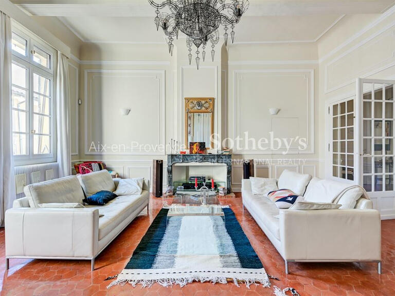 Apartment Aix-en-Provence - 3 bedrooms - 177m²