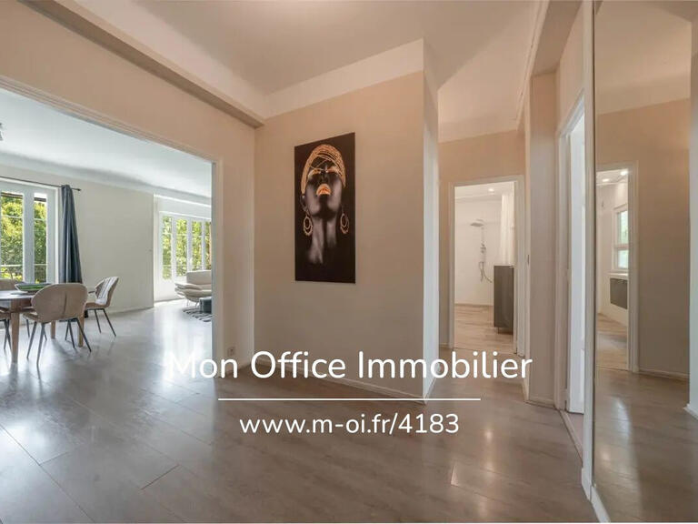 Sale Apartment Aix-en-Provence - 2 bedrooms