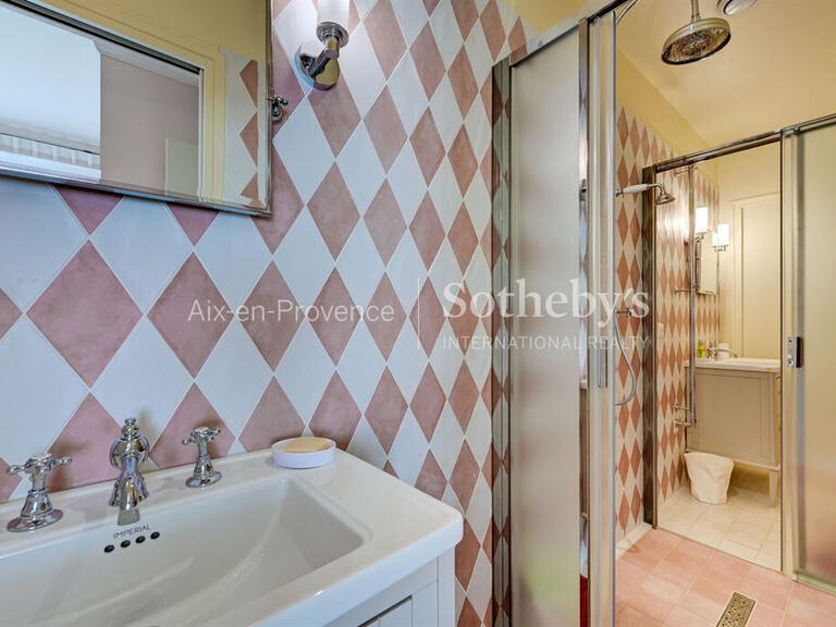 Apartment Aix-en-Provence - 5 bedrooms - 250m²