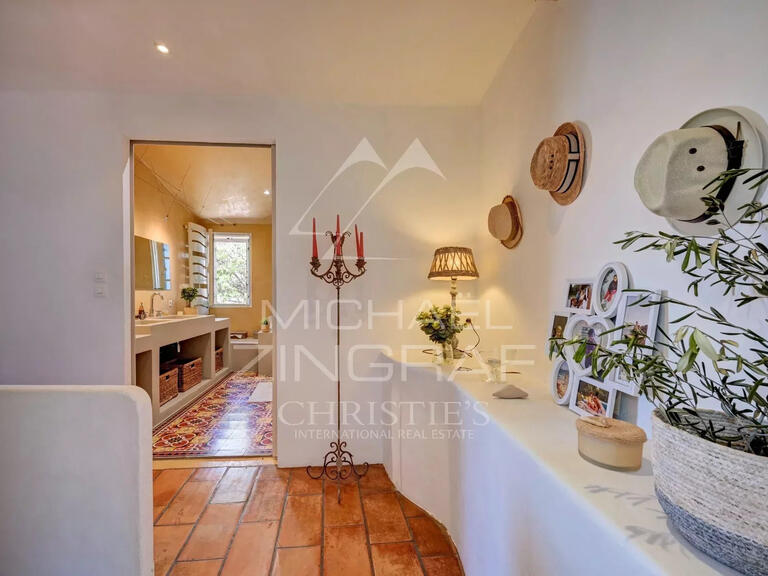 House Aix-en-Provence - 3 bedrooms - 160m²