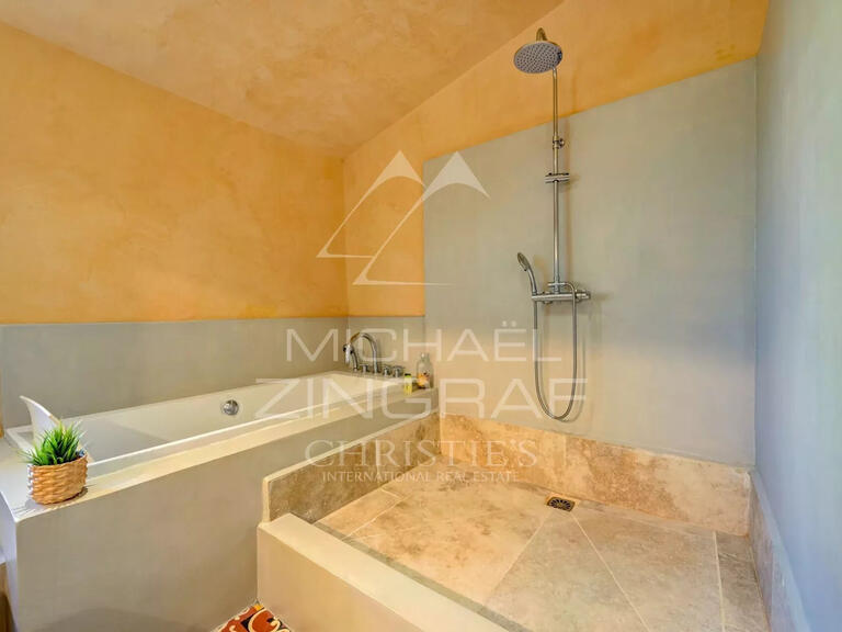 Maison Aix-en-Provence - 3 chambres - 160m²