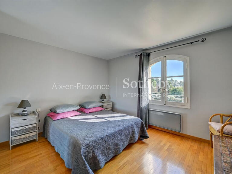 House Aix-en-Provence - 5 bedrooms - 280m²