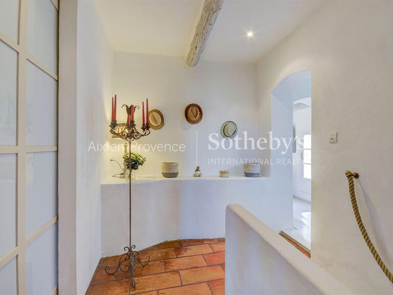 Maison Aix-en-Provence - 4 chambres - 160m²