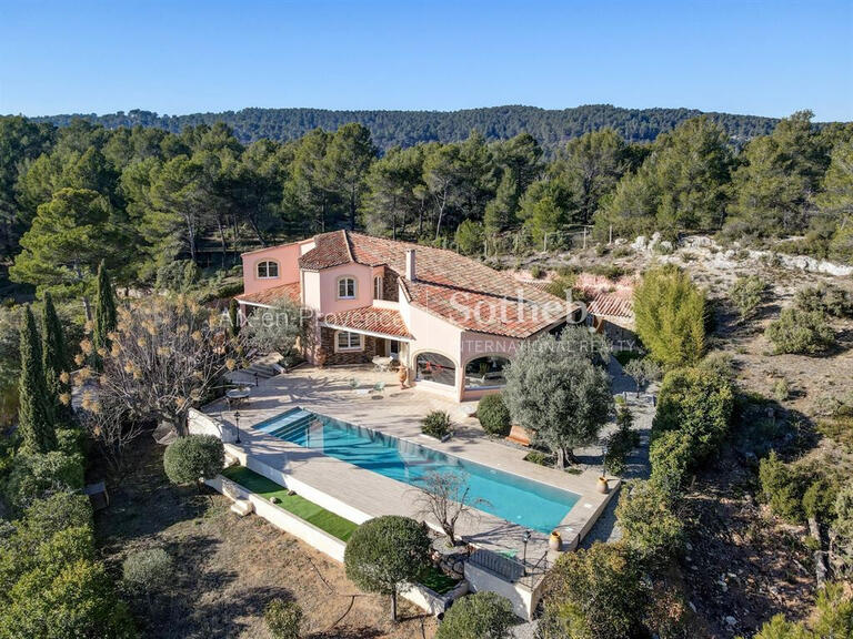 House Aix-en-Provence - 5 bedrooms - 290m²