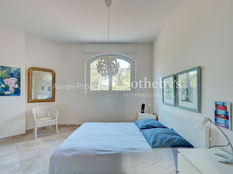 House Aix-en-Provence - 5 bedrooms - 290m²