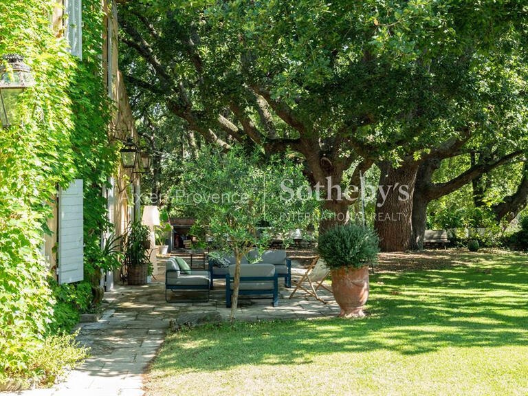 House Aix-en-Provence - 4 bedrooms - 374m²