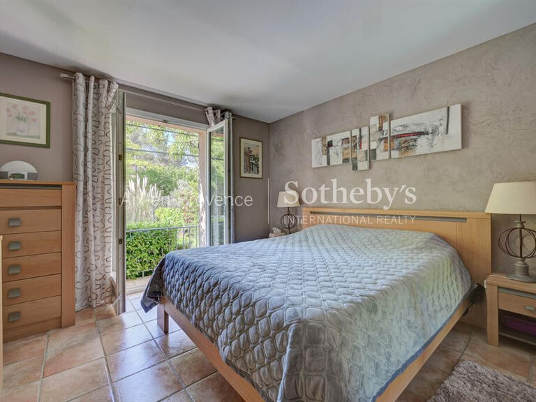 Maison Aix-en-Provence - 4 chambres - 203m²