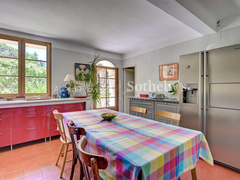 House Aix-en-Provence - 5 bedrooms - 300m²