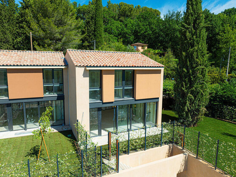 Maison Aix-en-Provence - 4 chambres - 123m²