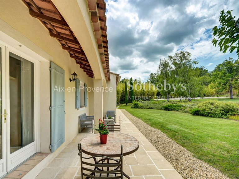 House Aix-en-Provence - 5 bedrooms - 232m²