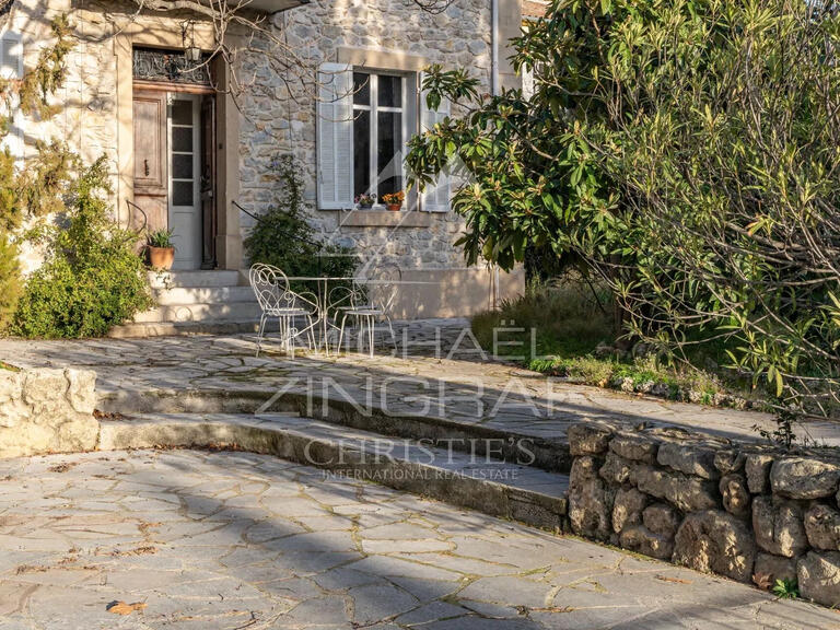 Maison Aix-en-Provence - 5 chambres - 220m²