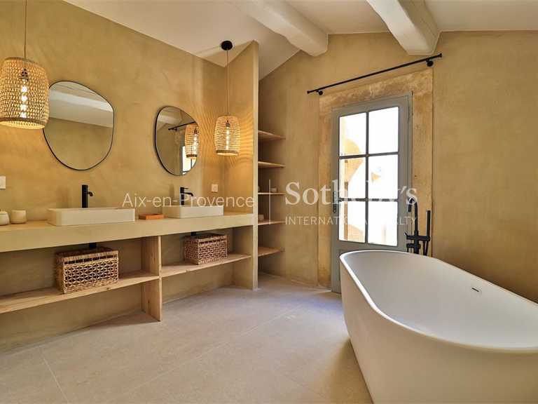 Rent House Aix-en-Provence - 8 bedrooms