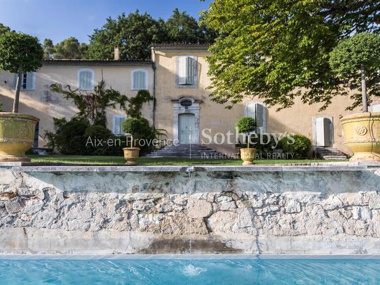 Maison Aix-en-Provence - 6 chambres - 340m²