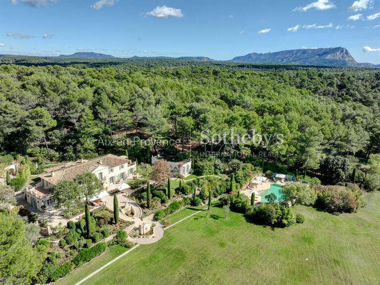 Maison Aix-en-Provence - 7 chambres - 500m²