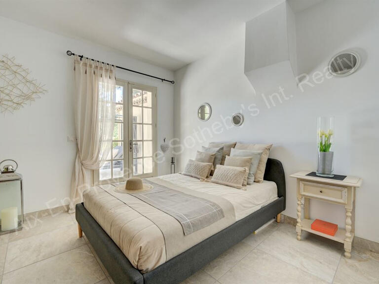 Maison Aix-en-Provence - 5 chambres - 202m²