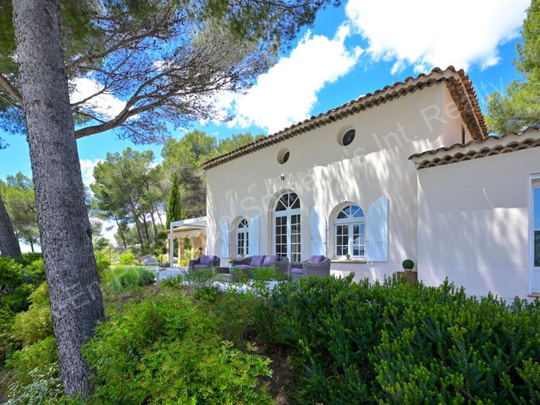 Maison Aix-en-Provence - 5 chambres - 202m²