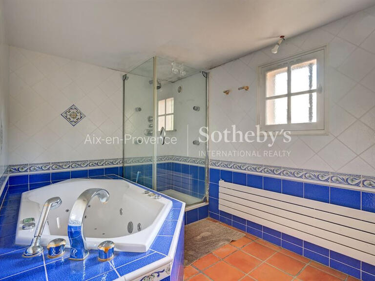 Maison Aix-en-Provence - 4 chambres - 200m²