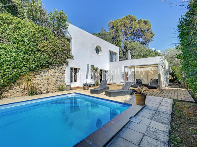 Maison Aix-en-Provence - 5 chambres - 212m²