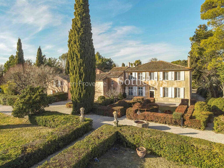 Maison Aix-en-Provence - 7 chambres - 550m²