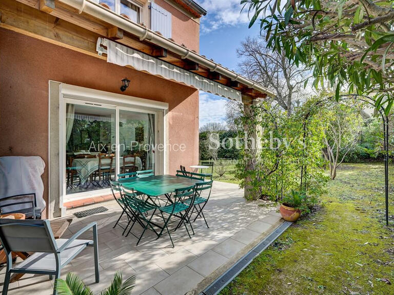 Maison Aix-en-Provence - 4 chambres - 142m²