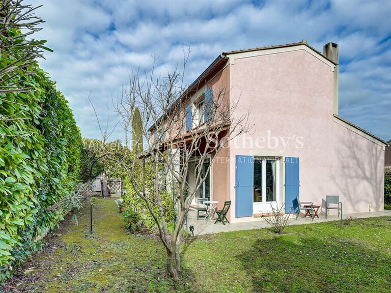 Maison Aix-en-Provence - 4 chambres - 142m²