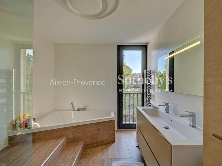 House Aix-en-Provence - 5 bedrooms - 250m²