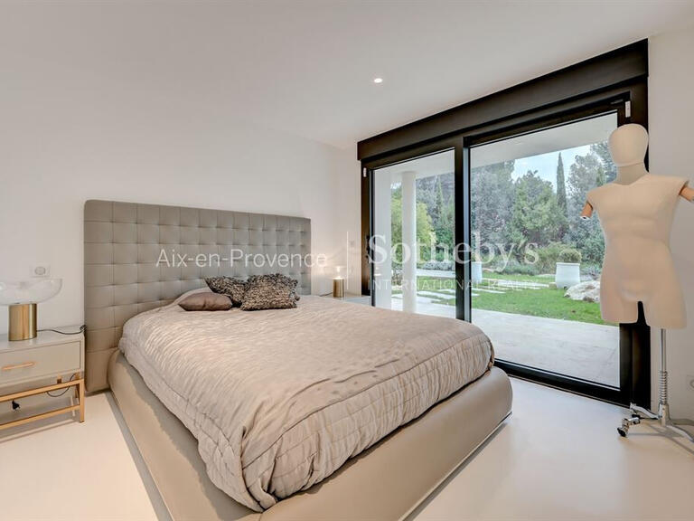 House Aix-en-Provence - 4 bedrooms - 301m²