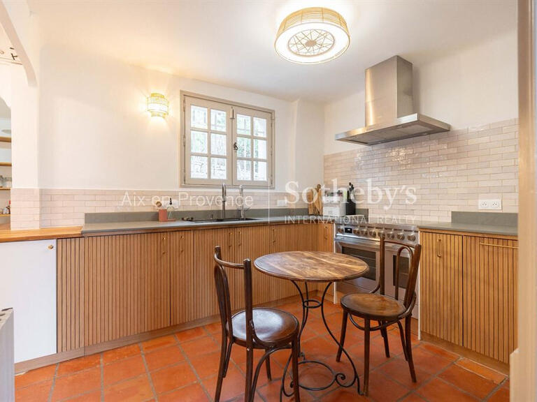 Maison Aix-en-Provence - 4 chambres - 215m²