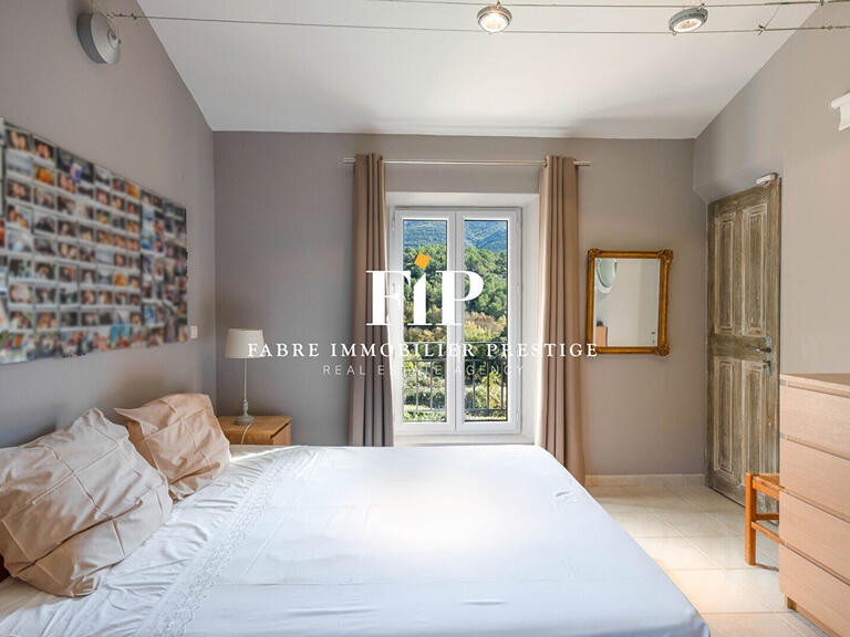 Property Aix-en-Provence - 3 bedrooms - 212m²