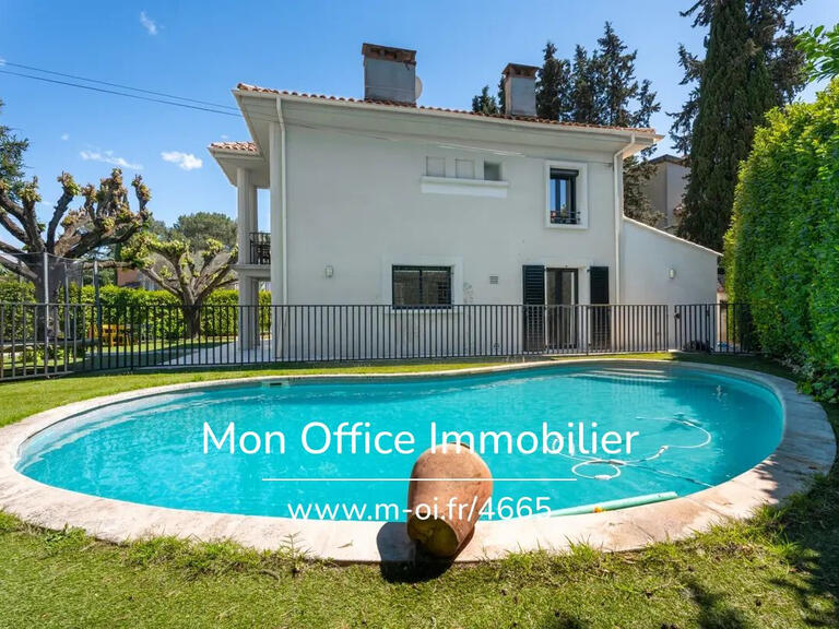 Villa Aix-en-Provence - 4 bedrooms - 140m²