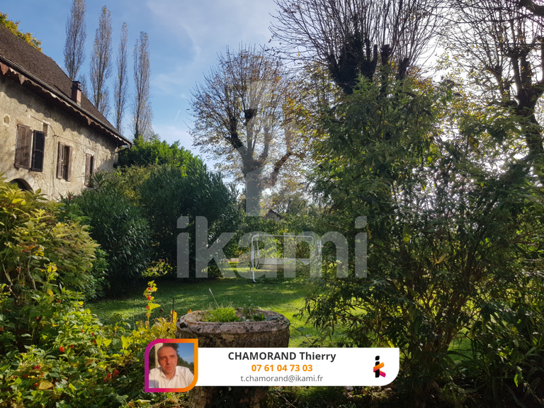 House Aix-les-Bains - 9 bedrooms - 714m²