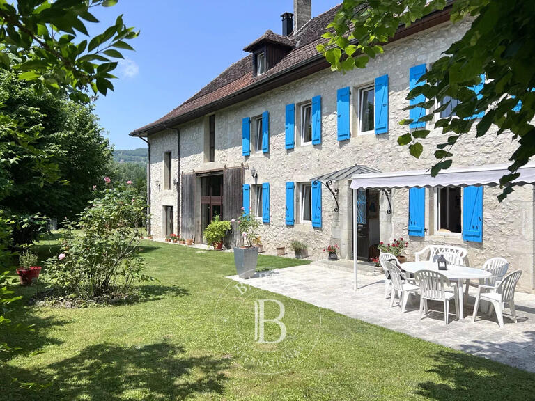 House Aix-les-Bains - 5 bedrooms - 230m²