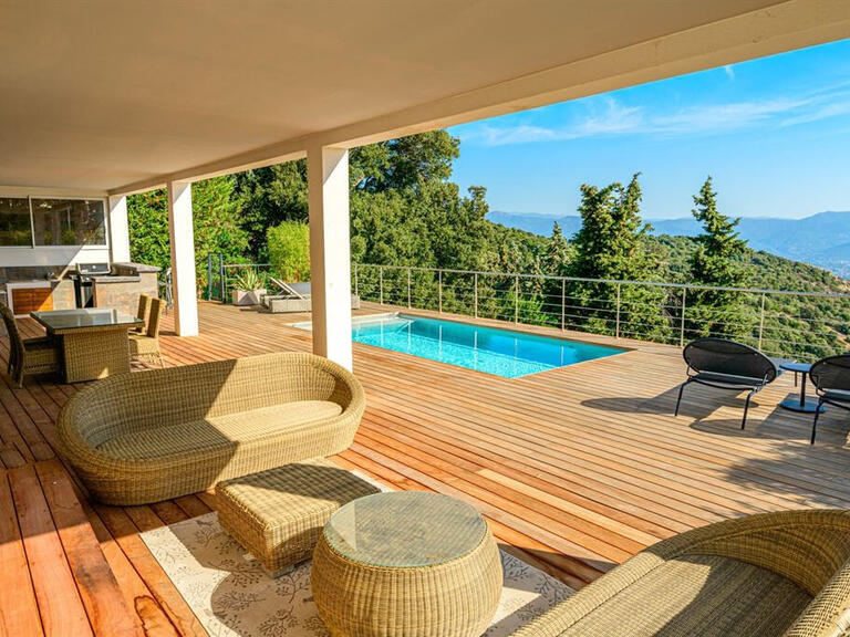 Maison Ajaccio - 5 chambres - 227m²